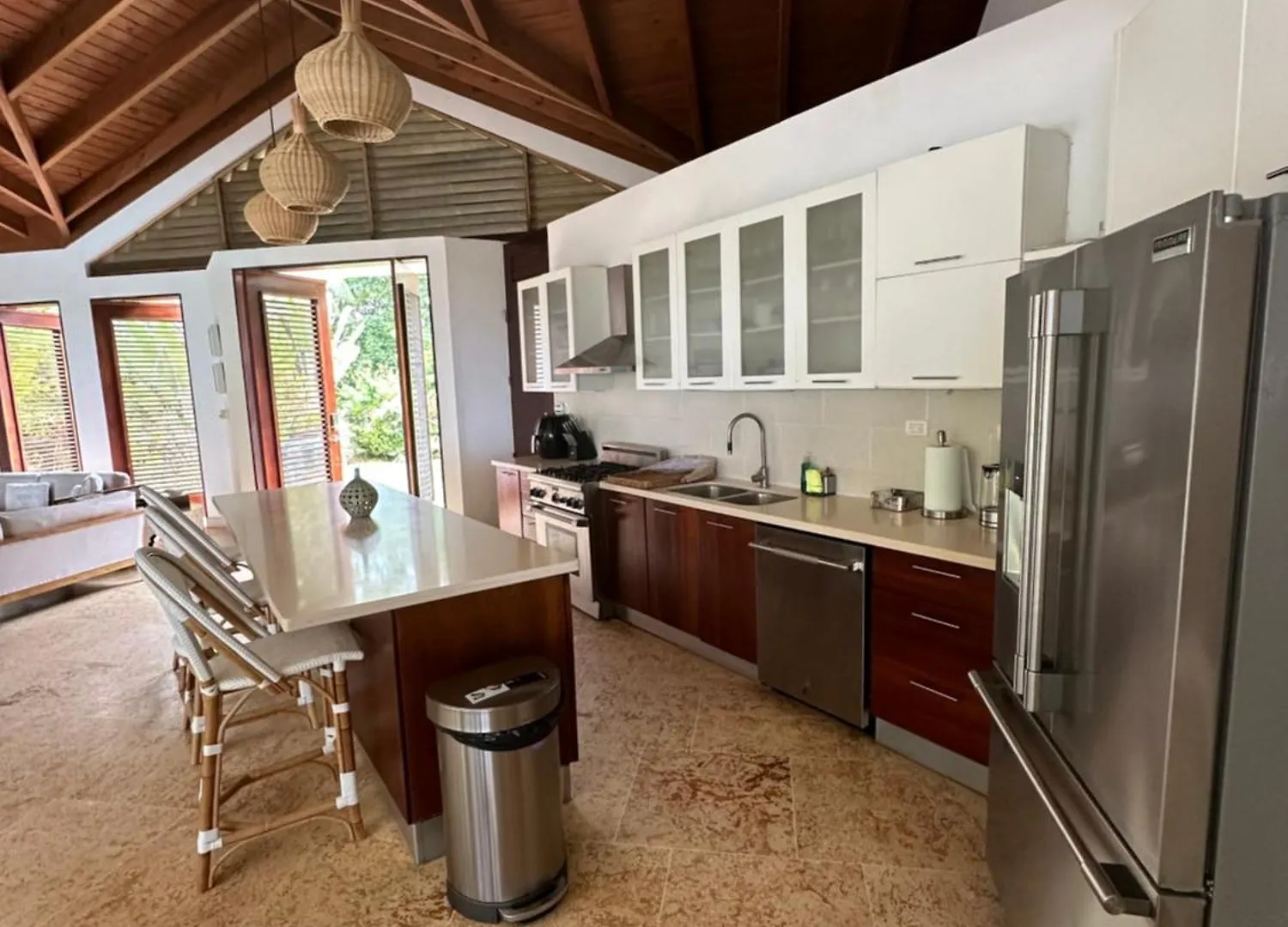 Oceanfront Villa With Staff, Private Pool, Bbq Las Terrenas Apartamento